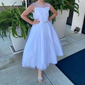 Flower Girl dress, Jr Bridesmaid dress, Pageant dress, Formal Dress, white gown